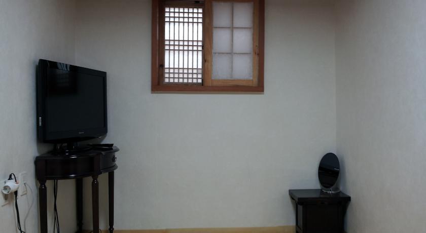 Han Hanok Guesthouse Seoul Bilik gambar